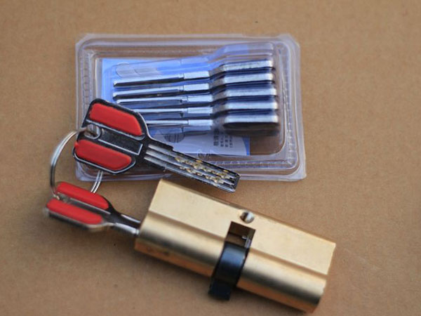 仪征24小时上门开锁公司